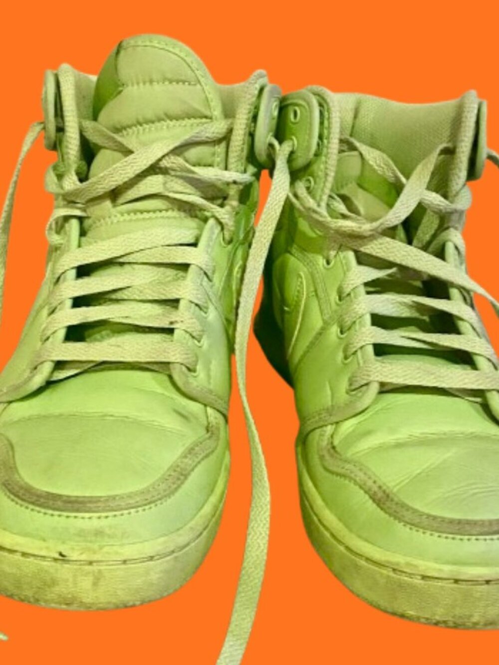 Jordan 1 Retro AJKO Billie Eilish Ghost Green W8